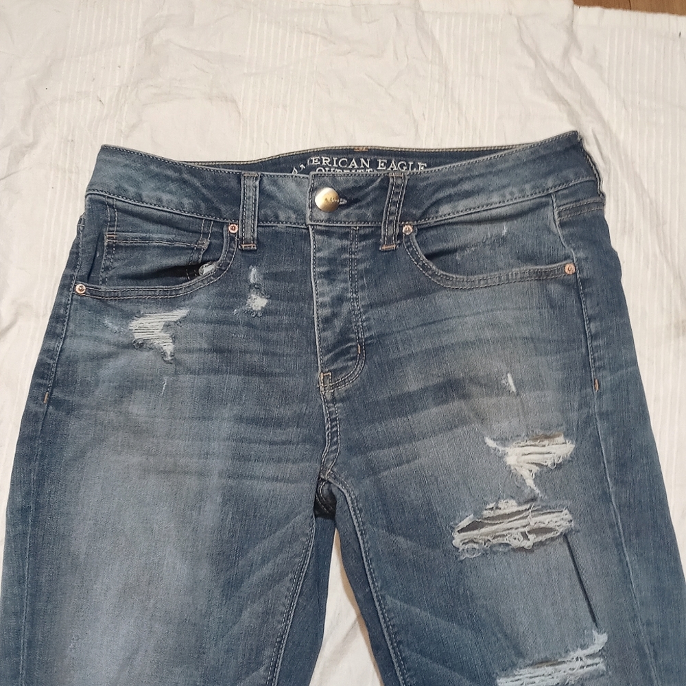 AMERICAN EAGLE TOMGIRL JEANS WOMENS 4 R ANKLE FIT HIGH-RISE PANTS DISTRESSED - Picture 2 of 6